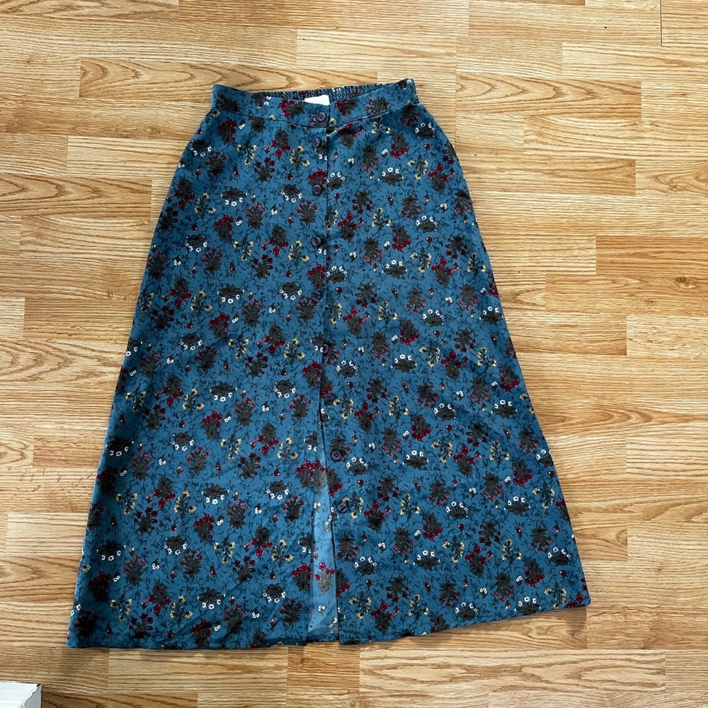 Vintage micro floral midi skirt